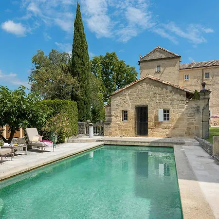 16th-century Manor In A Village Near Uzes Prázdninový dům